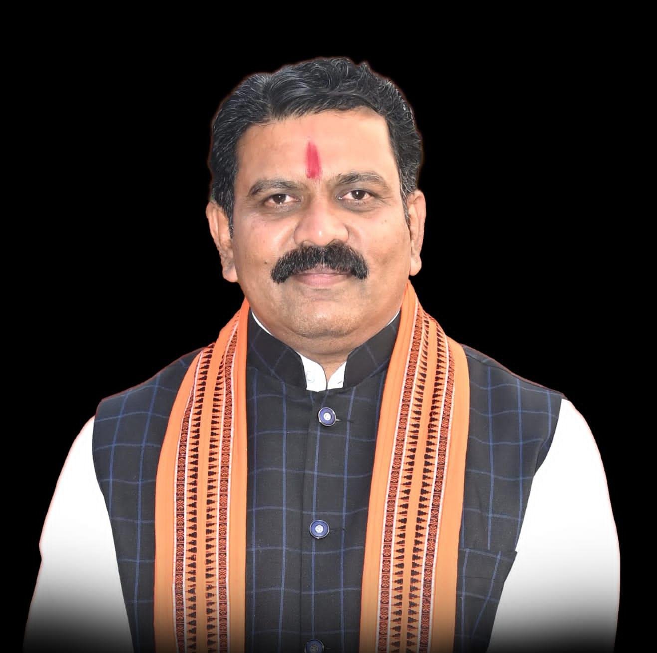 दो चरणों में विशाल निःशुल्क दिव्यांग सेवा शिविर उप मुख्यमंत्री शर्मा बोले बस्तर अब आईईडी विस्फोटों की विरह वेदना से बाहर आएगा